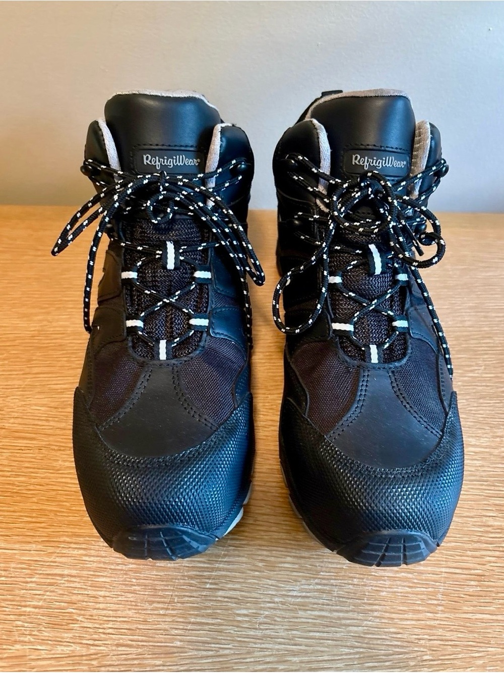 RefrigiWear Crossover Hiker Boot Mens Size 11